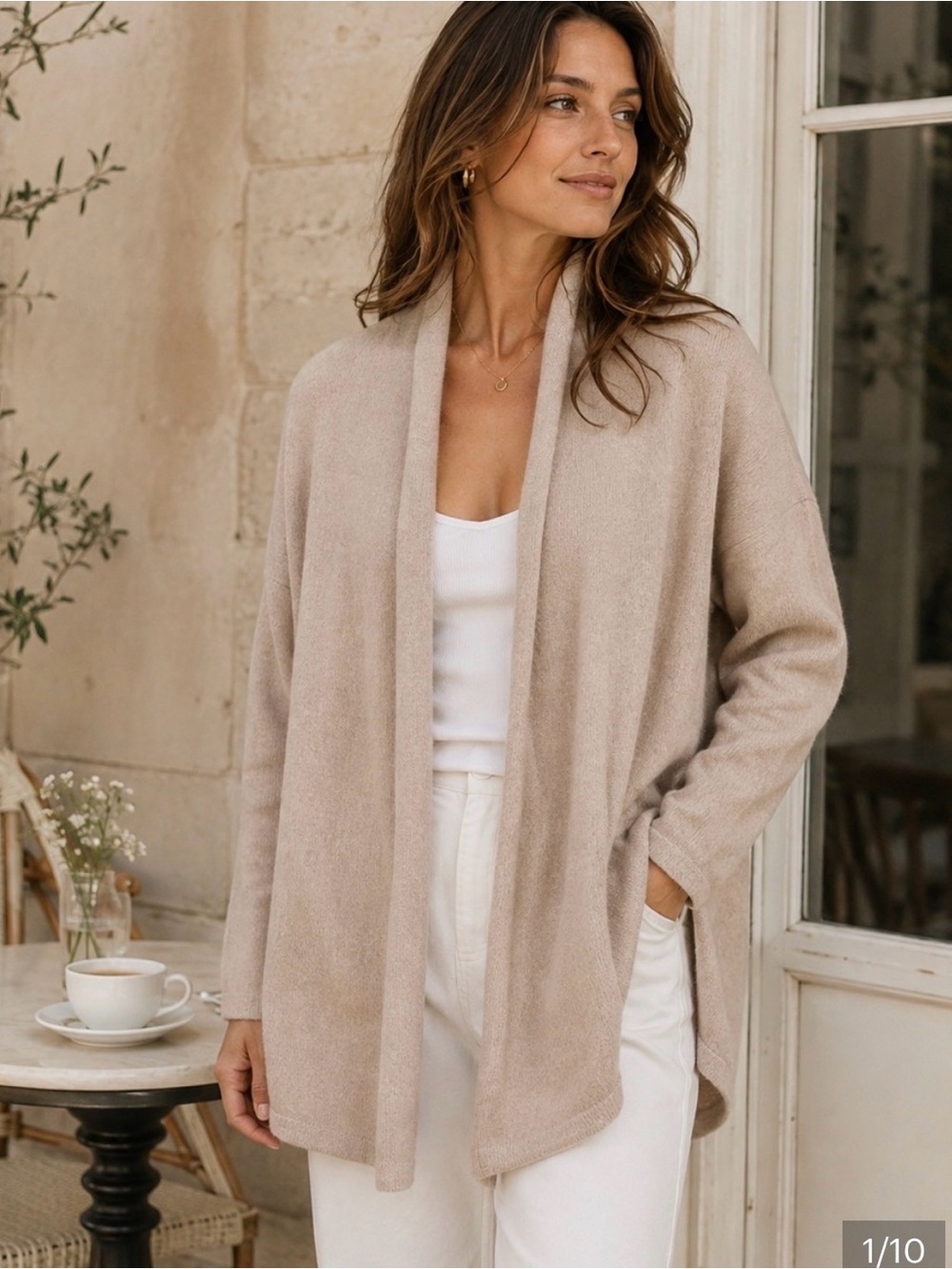 Faherty Luxury 100% Cashmere Shawl
Neutral Relaxed Cardigan Medium